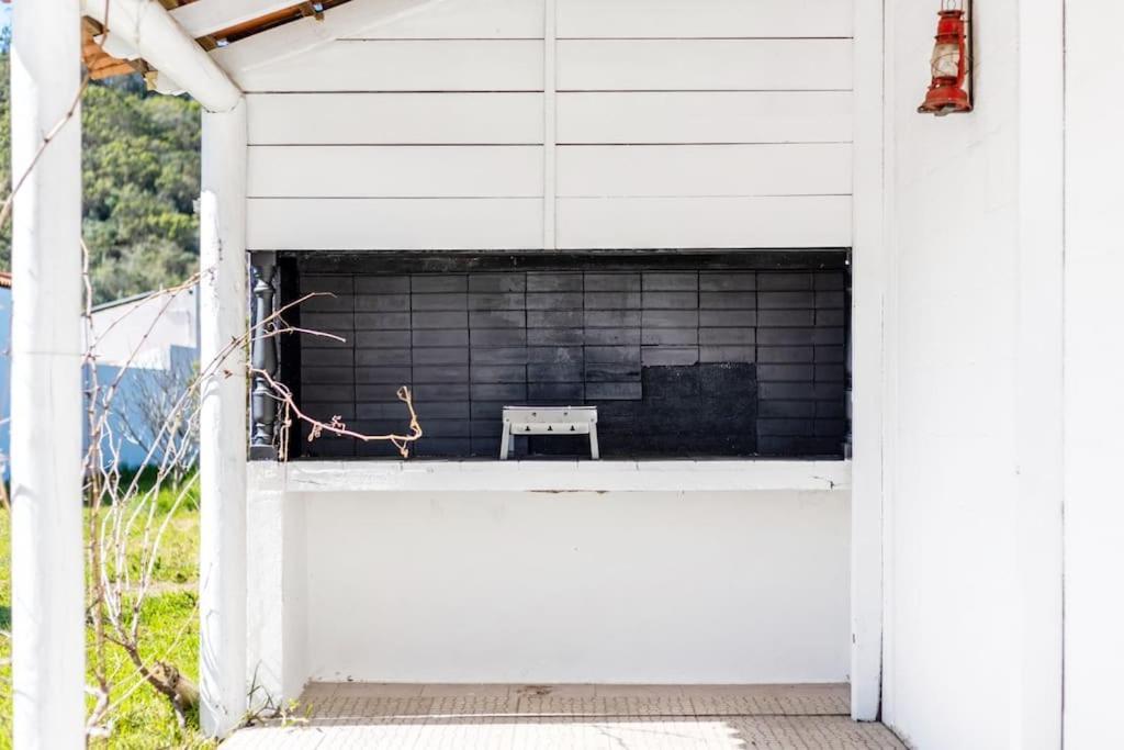 Villa Coral - Private Large Pool & Garden Famalicao Ngoại thất bức ảnh