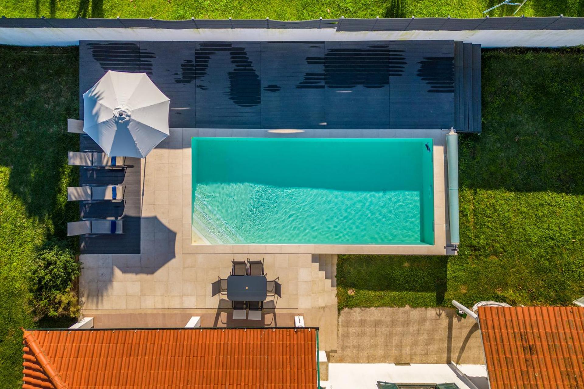 Villa Coral - Private Large Pool & Garden Famalicao Ngoại thất bức ảnh