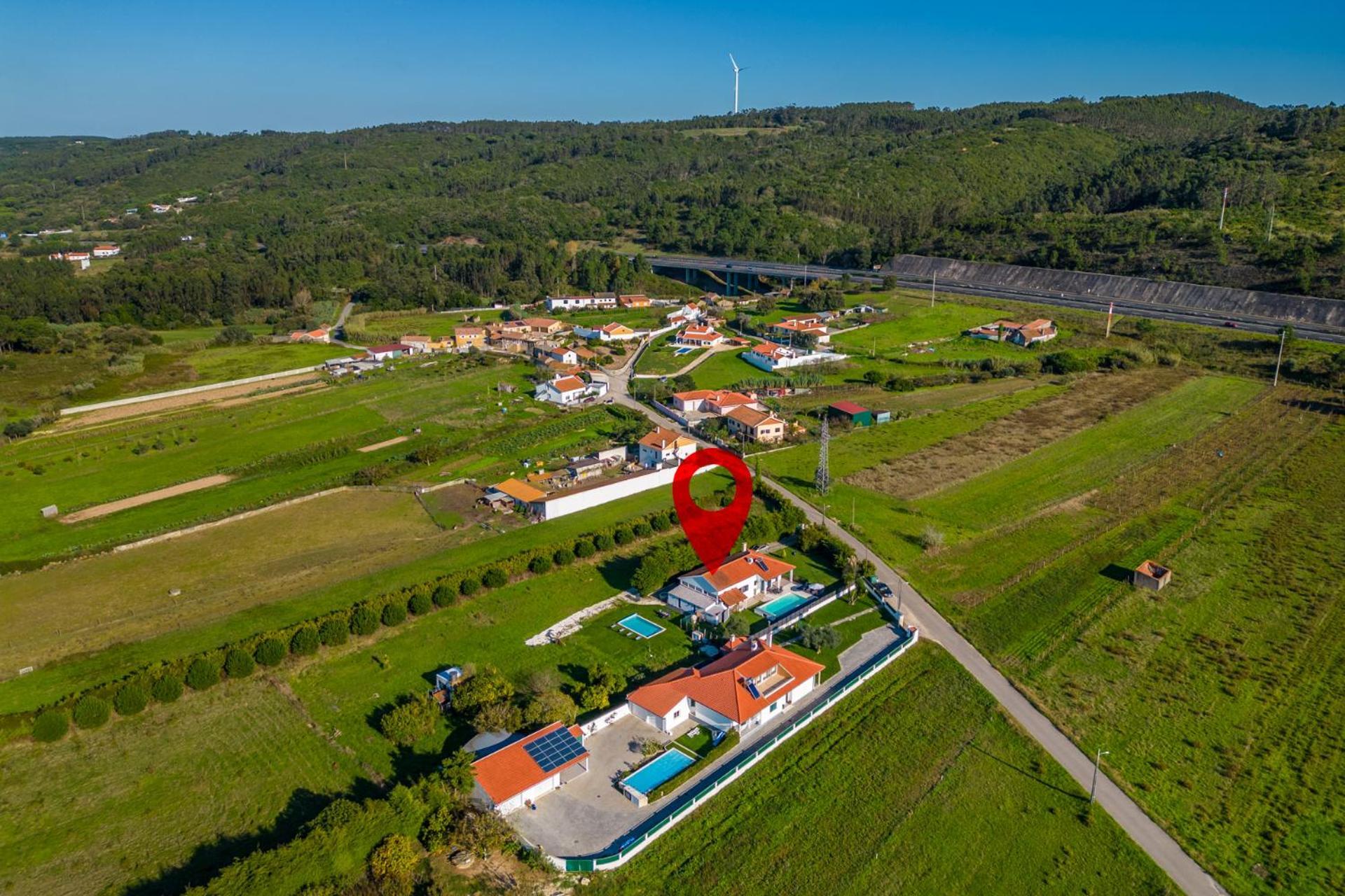 Villa Coral - Private Large Pool & Garden Famalicao Ngoại thất bức ảnh